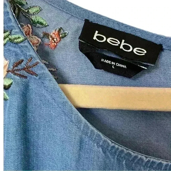 Bebe Chambray Floral Shoulder Embroidered Crop Top - Picture 5 of 6